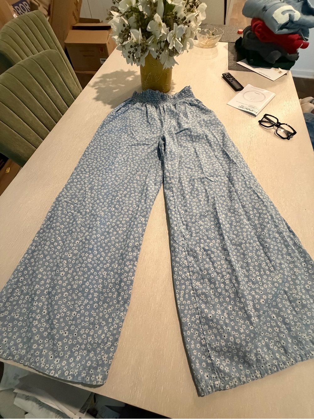Wide-Leg Floral Print Women’s Pants - Light Blue